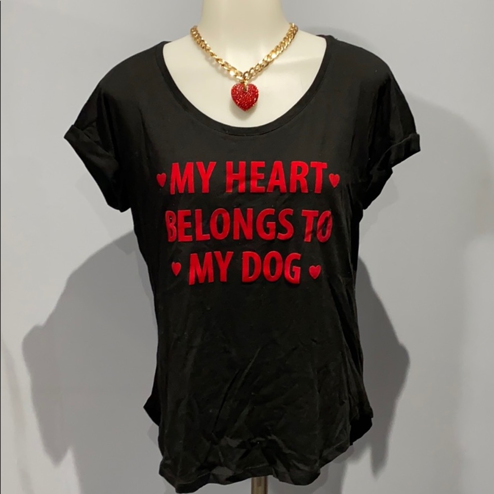 New York and Company Dog valentine tee size small
